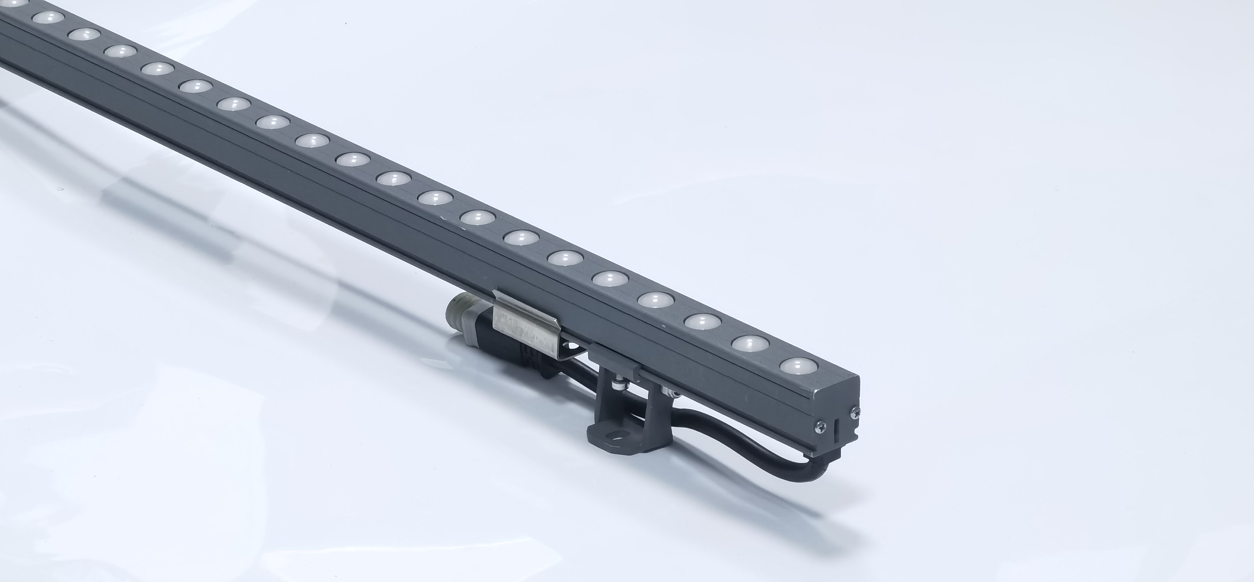 LED線條燈 L1000xW18xH20mm