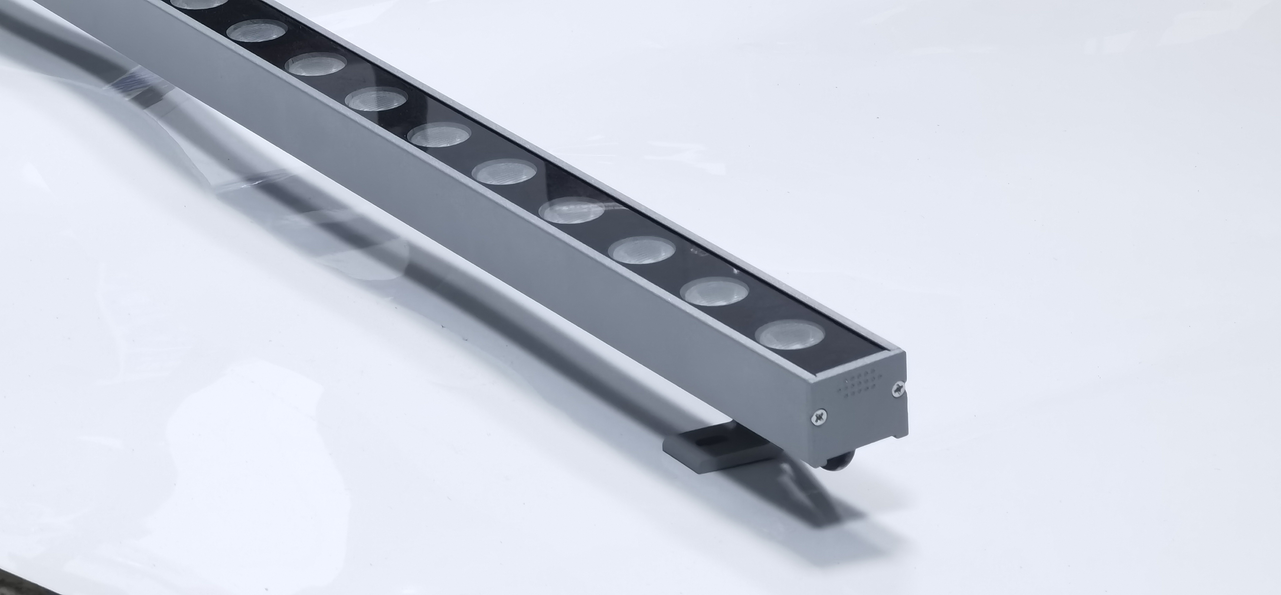 LED洗墻燈 L1000xW40xH35mm